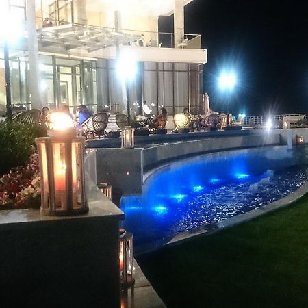 Hotel Sheki Park Exterior foto