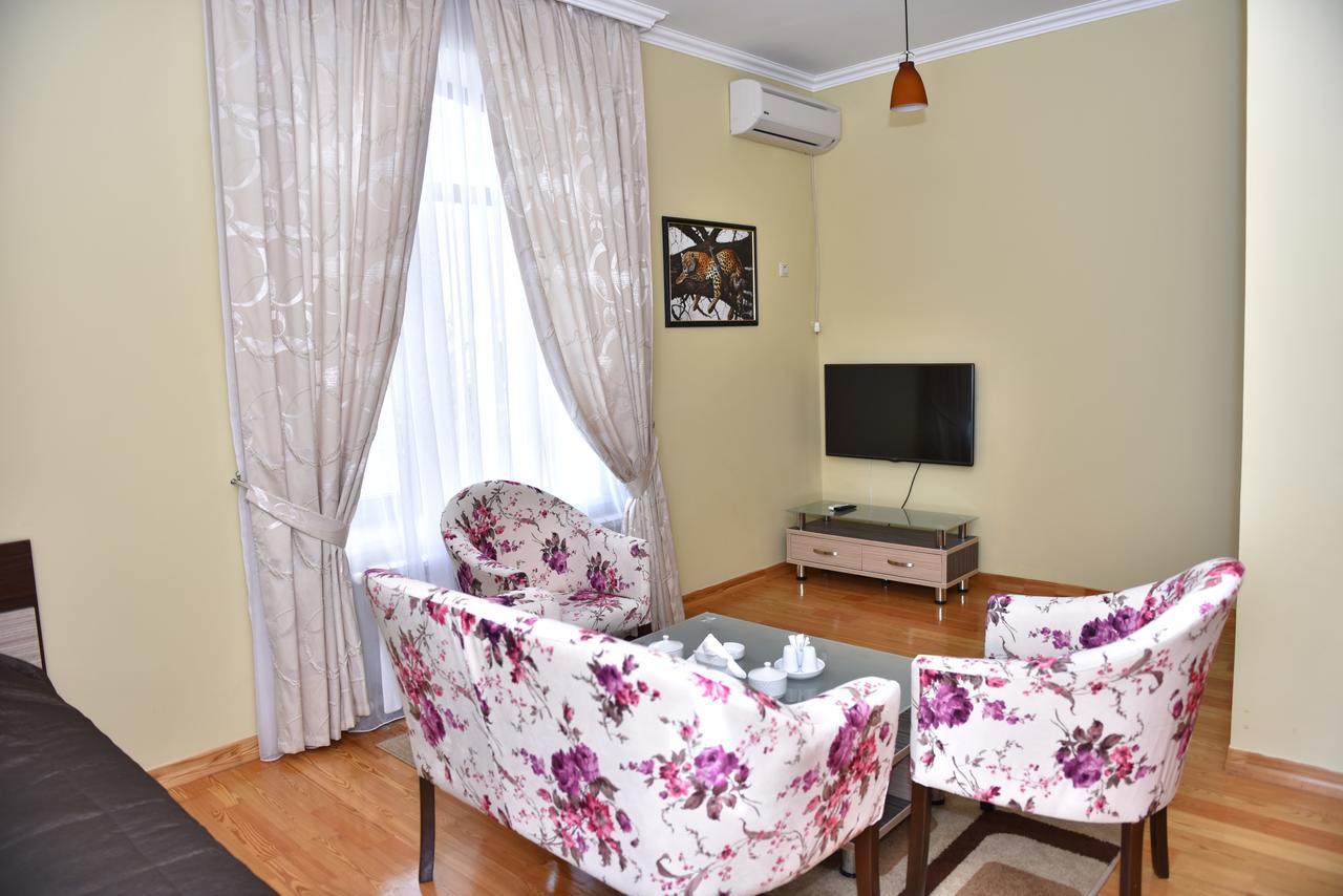 Hotel Sheki Park Exterior foto