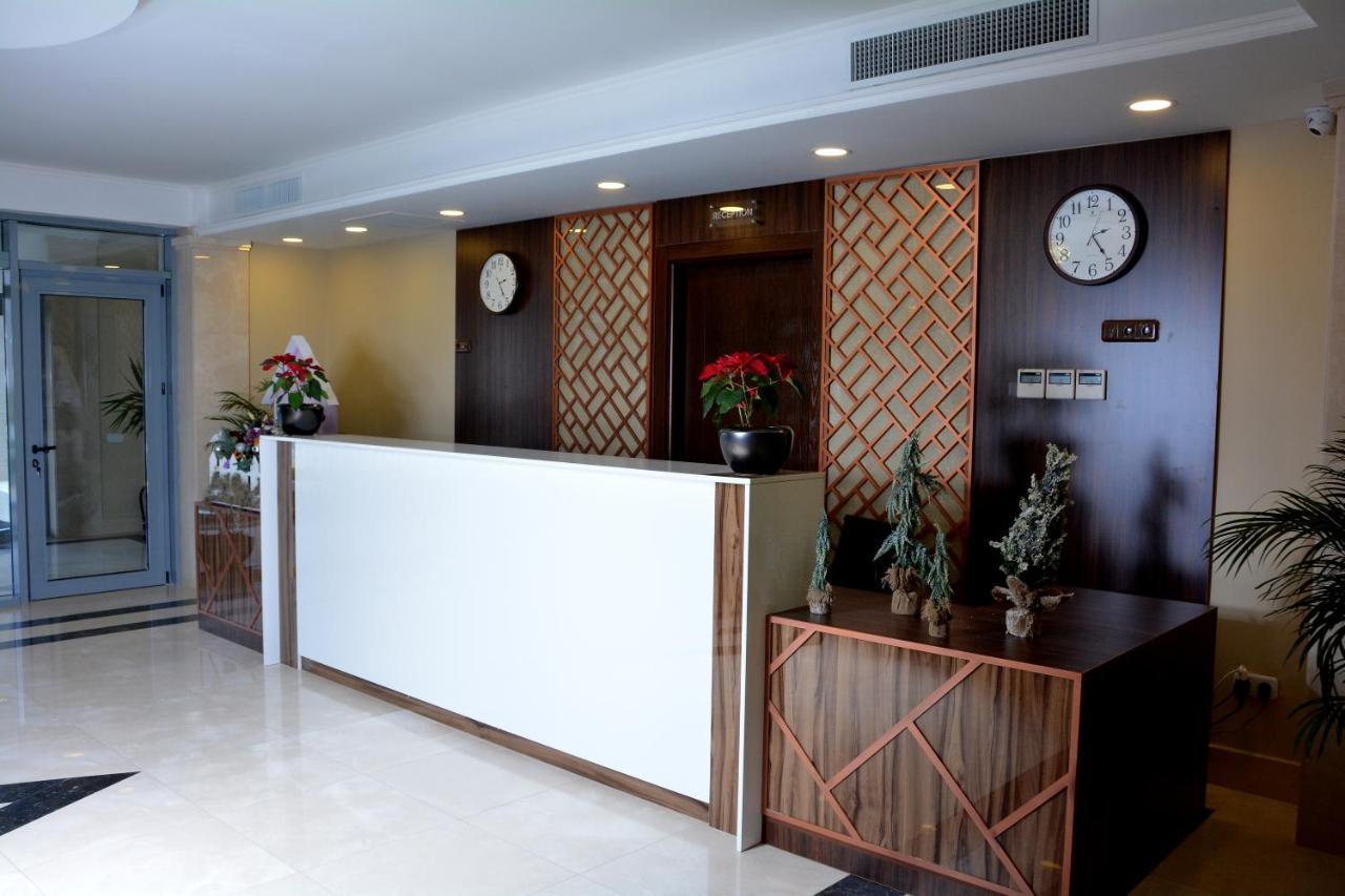Hotel Sheki Park Exterior foto