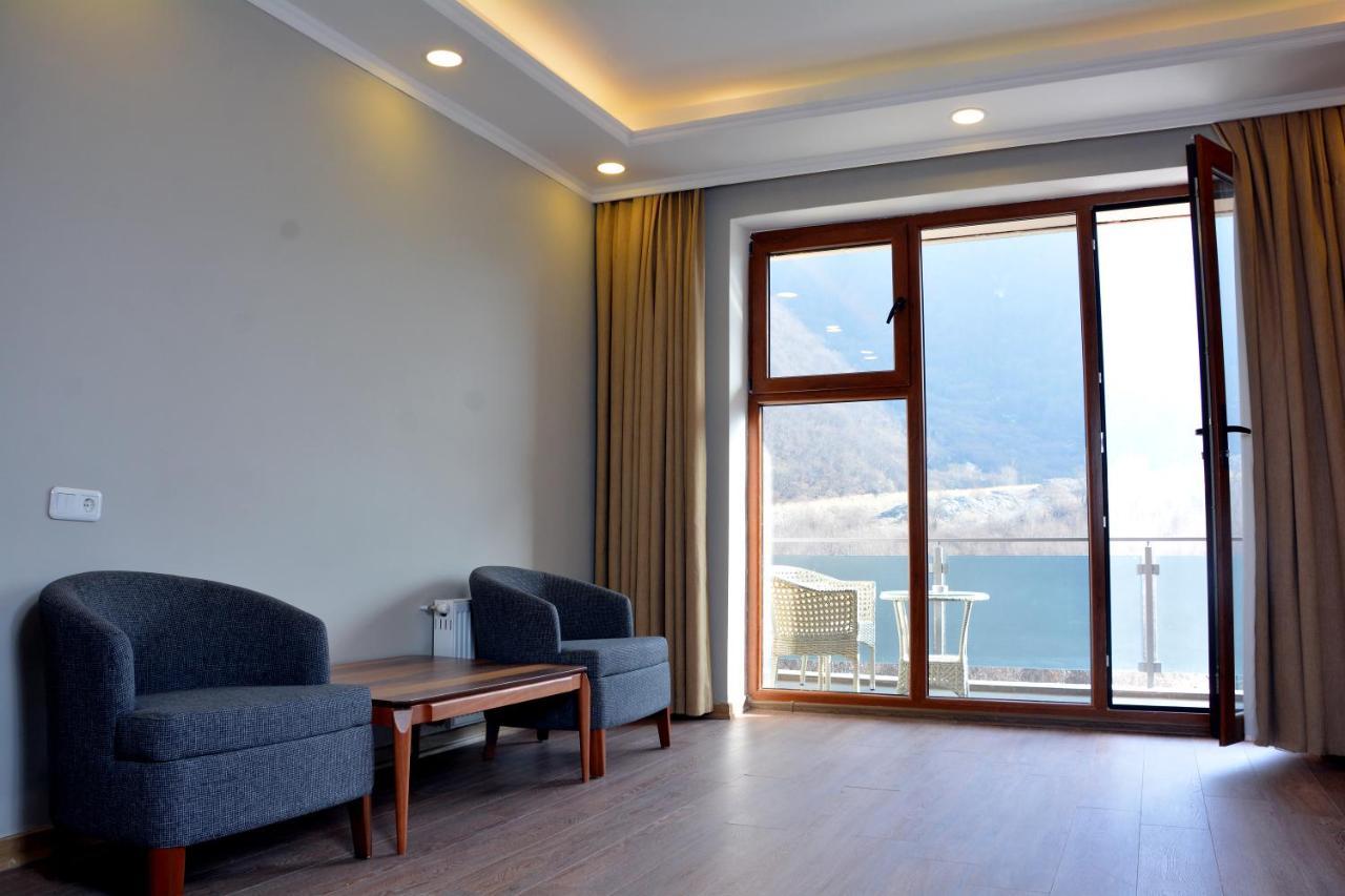 Hotel Sheki Park Exterior foto